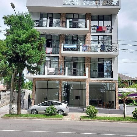 French Hotel Kobuleti Εξωτερικό φωτογραφία