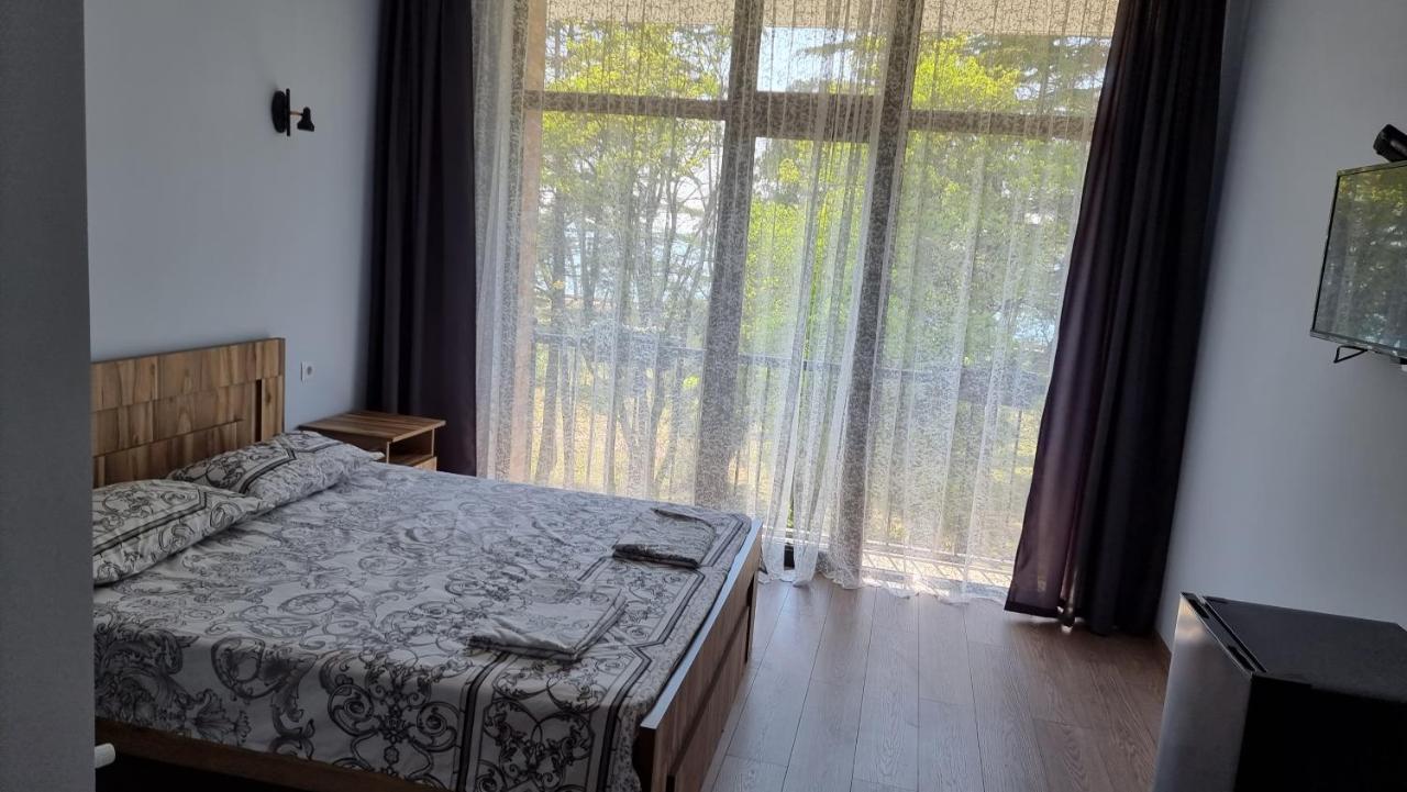 French Hotel Kobuleti Εξωτερικό φωτογραφία